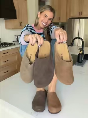 the cutest & comfiest clogs 🤎