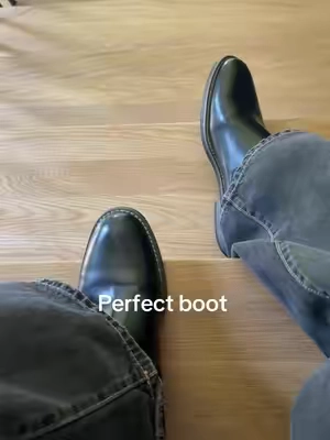 So peak #tiktokshop #fashiontiktok #fashion #fit #boots 