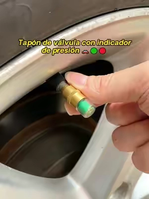 ¡Reemplaza tus actuales tapones de válvula por unos con sistema de monitoreo de presión incorporado! 🚗🔴🟢  #car #cardriving #tips #carknowledge #driving
