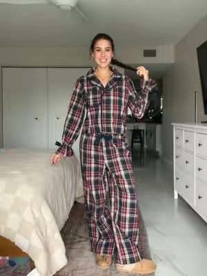 buy it before my mom sells them out🙈🙈 @Cider  #outfitinspo #pajamaset #matchingset #pajamas #holidays 