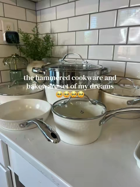 10 piece cookware and bakeware set by Gotham steel in this gorgeous hammered cream! 
