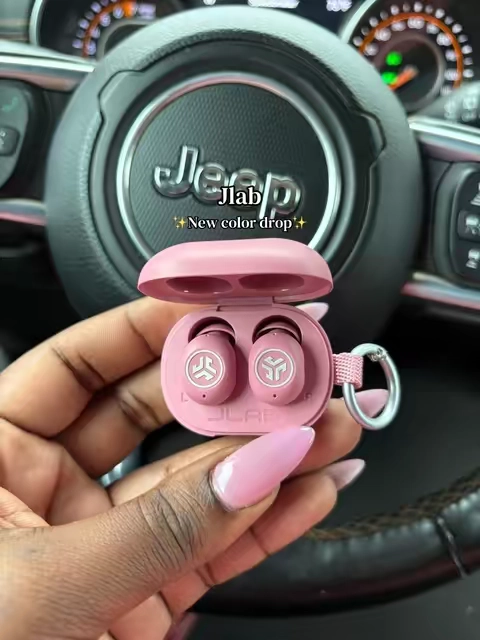 The new colors are 😍😍 #tiktokshopcreatorpicks #tiktokshopstockup #jlab #jlabheadphones #headphones 
