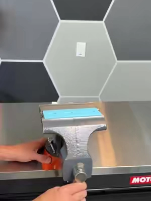 The bench vice you’ve been looking for! #tools #toolsofthetrade #toolsinaction #toolstour  