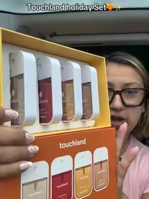 The perfect gift this holiday season @touchland #touchland  #touchlandhandsantitizer #holidaygiftguide #stockingstufferideas 