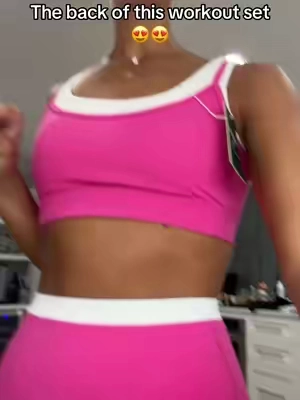 Loving the double layered look😍😍 #halara #halaraleggings #activeinhalara @Halara_official #halaraactivewear 