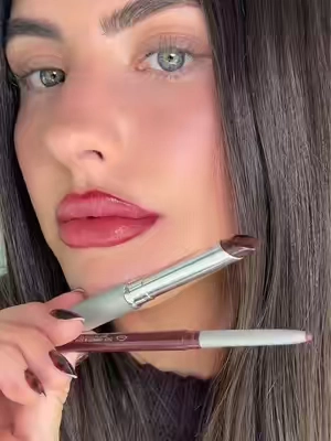 THE lip combo for fall🖤🍯 @Clinique @Clinique Store #Clinique #BlackHoney #fallmakeup #lipcombo #falllipcombo 