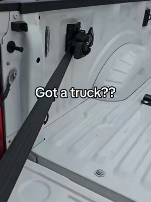 These Integrated Bed mounted ratchet straps are a game changer! @Rhino USA  #truck #truckaccessories #rhinousa #atv #utv 