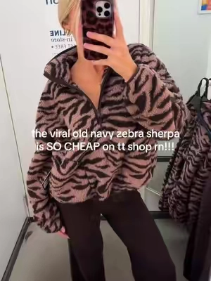 i’m 5’7 130lbs wearing a size large!!! #oldnavy #sherpa  