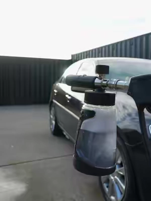 The best way to wash your car… #detailing #blackline #carcare #carwash# #dryingtowel 
