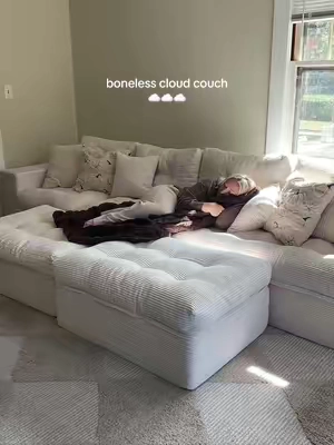 obsessed with this cozy cloud couch 🤍 #bonelesscouch #cloudcouch #modularcouch #sectionalsofa 