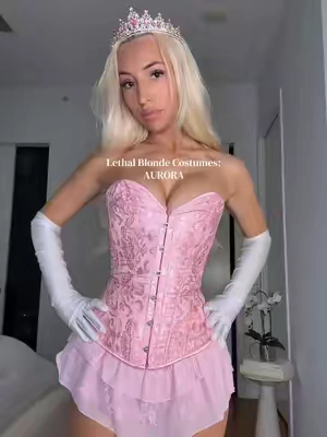 I love a good princess corset costume #aurora #princesscostume #nonbasichalloweencostumes #halloweencostumes #costumeideas  