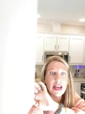 #nontoxicliving #dishwasher #lowtoxliving #crunchymom #KitchenHacks @Earth Breeze 