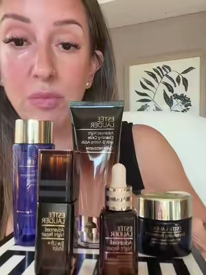 Maturing is realizing your nighttime skincare routine should be doing more than your daytime routine 👏 This Estée Lauder bundle makes an entire anti-aging nighttime routine SO easy—and the value compared to buying everything separately is wild. @Estée Lauder  #EsteeLauder #AntiAgingSkincare #NighttimeSkincare #SkincareOver35 #MatureSkin  