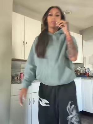 7686985777275735327