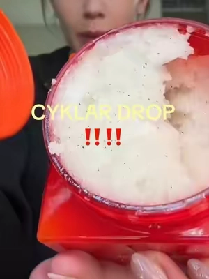 new body scrub + the body wash 👩🏼‍🍳😘  @CYKLAR 