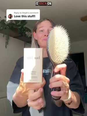 Replying to @Steph sale ends September 27! But Burbur is my GIRL 💕 #brush #boarbristlebrush #burbur #hairoil 