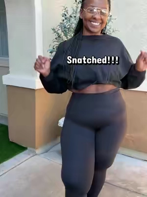 When you want the GOOD leggings #HalaraNewArrivals #leggings #plussizefashion #OOTD #curvyfashion 