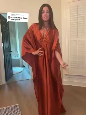 Replying to @TheMoeYouKnow thank you? 🤣 Elegant kaftan and I'm a fan. Loose, elegant, old money vibes. I'm 5'3 #dress #vacationdress #kaftandress #kaftan #oldmoneyaesthetic 