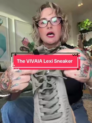 These ones are so sleek!!! #vivaia #fallsneakers #tiktokshopfalldealsforyou #tiktokshoprestock #tiktokshopcreatorpicks 