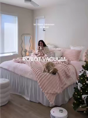 this robot can stay 🦾 #robotvacuum #robotvaccuum #vacuumcleaner #artificialintelligence #hometok 