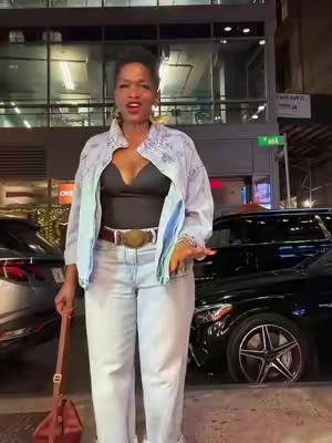 Outfit for the evening in NY💋 #citylife #fashionover50 #streetwear 