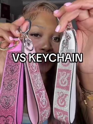 #victoriassecretkeychain #victoriassecret #keychain #tiktokshopstockup 