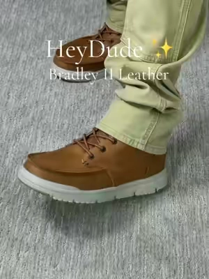 @HeyDude HEYDUDE Bradley II Leather Boots #heydudenewarrivals #heydudeshoes #bluecollar #country #boots 