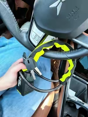🚗🔒 This is the most economical way to protect your car. Every car should be equipped with this security lock! #steeringwheellock #carmusthaves #truck #tiktokmademebuyit #tiktokshopstockup