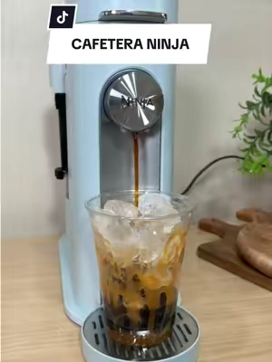 Respuesta a @Aileen Espinoza Café caliente o con hielo usando cápsulas o café molido ☕️ Esta cafetera Ninja de una sola porción también cuenta con espumador integrado para preparar diferentes bebidas en casa @Ninja Kitchen #NinjaCoffeeMaker #CoffeeLovers #CoffeeAtHome #tiktokshopcreatorpiks #tiktokshopstockup