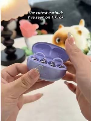 These Look Like Earrings, But They’re Actually Wireless Earbuds#Earbuds #TechFinds #GadgetFinds #TikTokMadeMeBuyIt 