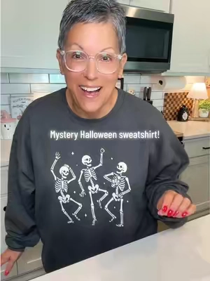 Halloween Mystery Sweatshirt! 10/10 recommend! #halloweensweatshirts 