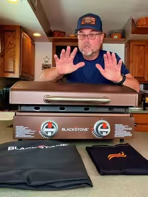 Blackstone 22in Omnivore Tabletop Griddle with Hood Bundle #griddle #outdoorcooking #tailgate #RoysRealReviews 