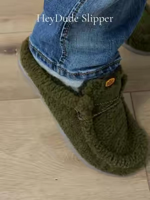#heydudeslippers #slippers #HEYDUDENewArrivalsCampaign  #HEYDUDE #tiktokshopcreatorpicks  