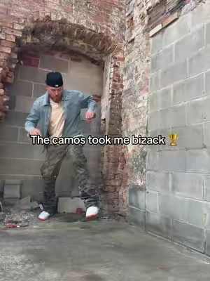 Man these camos are fully loaded #camopants #cargopants #streetwear #tiktokshopcreatorpicks 
