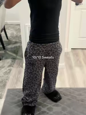 #fyp #fashion #viral #comfrt #sweatpants 