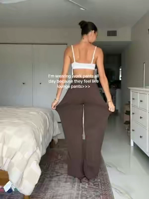 Wishing I had these when I worked in an office all day 🥲 @Halara_official  #halara #halarapants #halaraworkpants #outfitinspo #workpants 