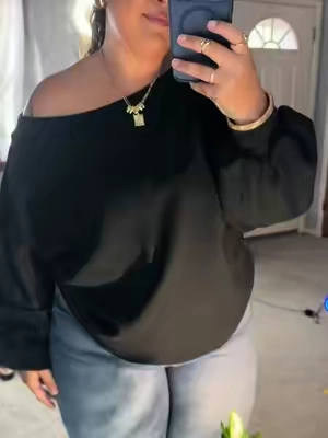 The BLACKS BACK IN STOCK 💃🏽 @Fashion Nova @FashionNovaCURVE #offtheshoulder #sweater #womensfashion #plussizefashion #oversized 