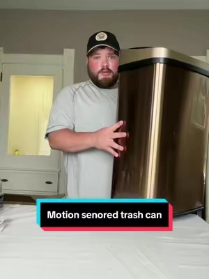 Motion sensor trash can! #trashcan #kitchenessentials #kitchenhack #trashcans #homeessentials 