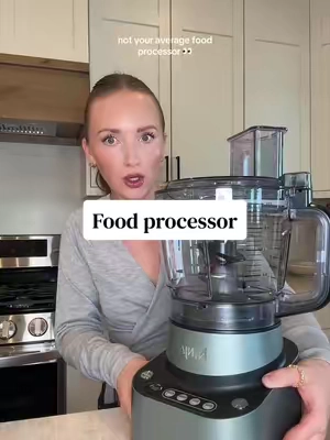 No more shredding cheese by hand 👏🏼🥹 #foodprocessor #ninjafoodprocessor 