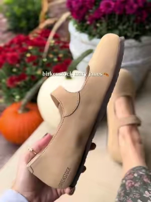 Beautiful leather Birkenstock Mary Janes 🤎🍂🧦 #birkenstocks #maryjaneshoes 