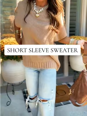 #sweater #shirt #womensfashion #fashion #FallFashion 