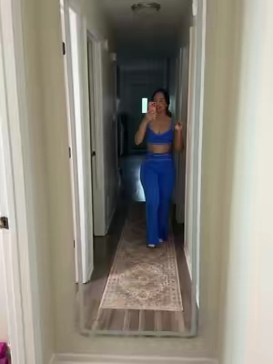 Size small 