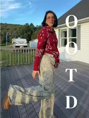 OOTD ❤️ #OOTD #outfit #casualoutfits #fallfashion 