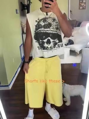 Don’t sleep on these 😮‍💨 #baggyshorts #fashion #streetwear #tiktokshopstockup #shorts 