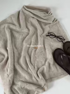 perfect for fall & winter 🤍 #shawl #fallaesthetic #falloutfits #elegantstyle 