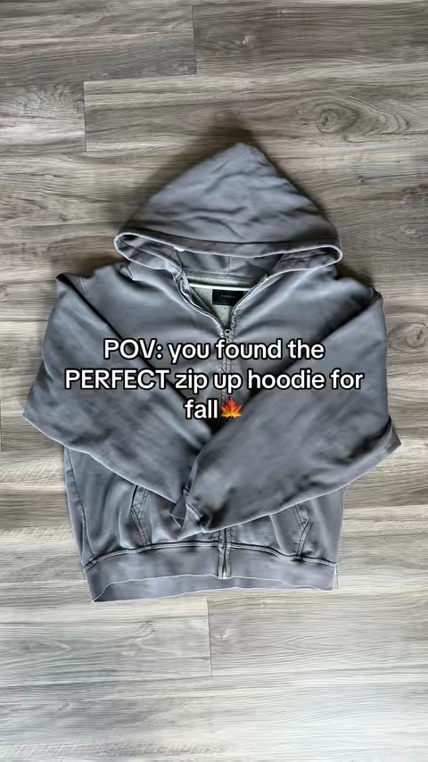 I’m 6’1 170 wearing size L🤝 #pacsun #zipuphoodie #tiktokshopmademebuyit 
