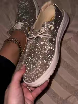 Hey dude glitter Wendy’s are back!! #heydude #heydudeglitterwendys #heydudeglittershoes #glittershoes #tiktokshopcreatorpicks 