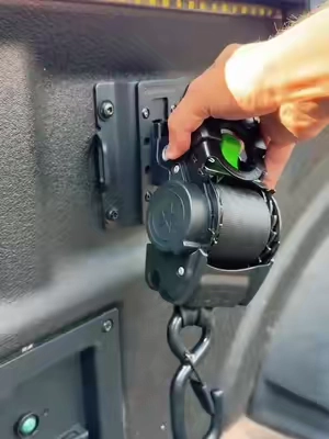 Bed mounted straps are a great addition to any truck!  #rhinousa #ratchetstraps #tiktokshopstockup 