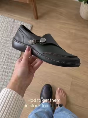 @QVC, Inc Classic leather #clarks #slipon #womenshoes #vintagefashion 