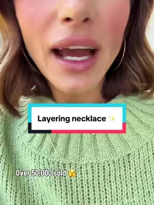 The easiest jewelry piece ever!!! @PAVOI #pavoi #layeringnecklaces 